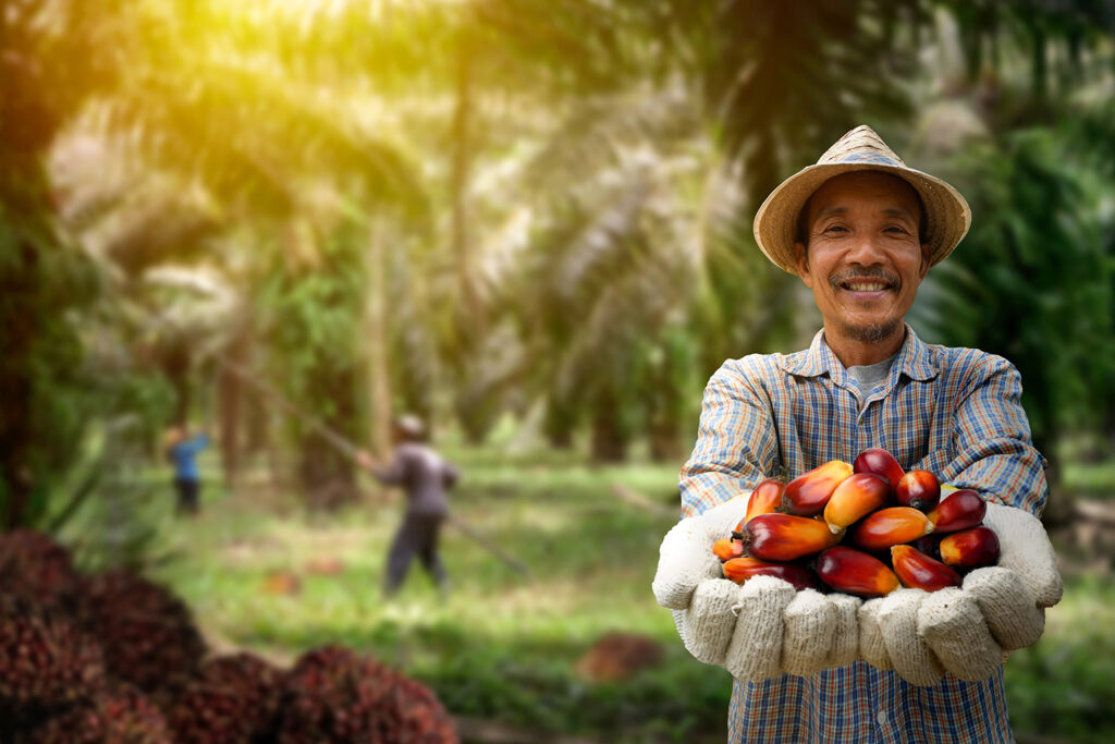 พลิกวิกฤตเป็นโอกาส ! นักวิจัยพัฒนา “Eco-Pest” สารเสริมประสิทธิภาพทางการเกษตรสำหรับควบคุมกำจัดแมลงจากปาล์มน้ำมัน ปลอดภัย เป็นมิตรต่อสิ่งแวดล้อม